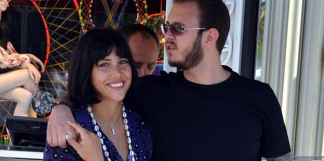 Zehra Çilingiroğlu'nu gören bir daha baktı Hülya Avşar'ın kızı herkesi büyüledi - Resim: 4