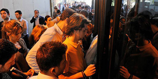 Metrobüse binebilmenin 10 kuralı - Resim: 1