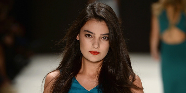 Merve Büyüksaraç kimdir aslen nereli Merve Büyüksaraç eşi ne iş yapıyor? - Resim: 0