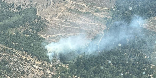 İzmir'in iki ilçesinde yangın paniği! Müdahale başladı etrafı çevrildi - Resim: 0