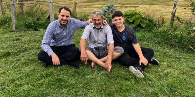 Sadık Albayrak: Erdoğan, kantin subayıydı. Bana kartonla ‘Silahlı Kuvvetler sigarası’ getirirdi - Resim: 0