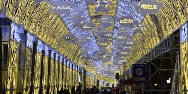 İstanbul sokakları yeni yıla böyle girecek  - Resim: 2