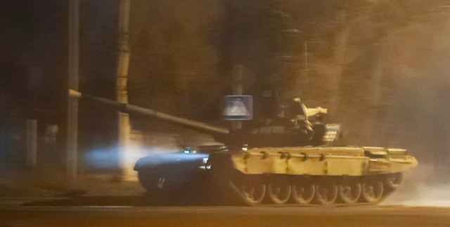 Ukrayna Rusya savaşında son dakika! Rusya bayrağı indirip Kiev'i boşalttı işgal başlıyor - Resim: 2