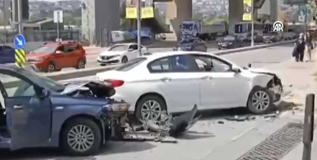 Vedat Milor trafik kazası geçirdi - Resim: 0