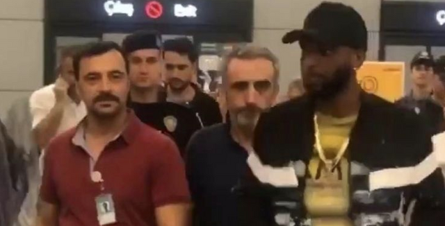 Galatasaray'la anlaşan Ryan Babel İstanbul'da - Resim: 0