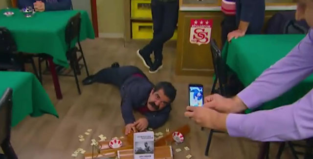 Çocuklar Duymasın'ın Çaycı Hüseyin'inden olay hareket!  - Resim: 3