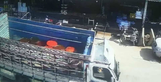 PKK Afrin'de 42 sivili katlettiği kamyonun patlamadan önceki son görüntüsü - Resim: 0