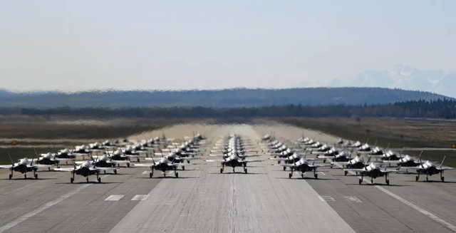 30 milyar dolarlık dev anlaşma! 375 adet F-35 siparişi verildi - Resim: 0