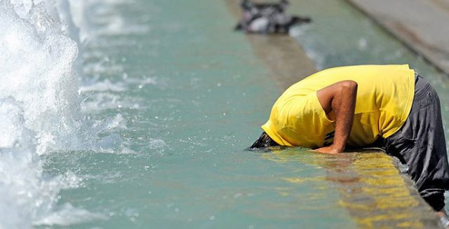 Aşırı sıcaklarda serinleten buz gibi soğuk 8 içeçecek! - Resim: 1