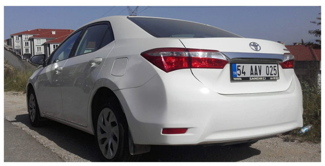 Sakarya'da otomobil hırsızlarını jandarmanın zekası yakalattı - Resim: 0