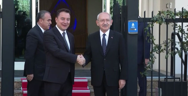 Altılı masa toplandı! Liderlerden İstanbul'daki terör saldırısıyla ilgili ortak açıklama - Resim: 0