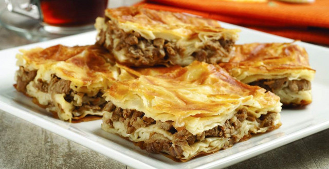 Bu tarifi yapmak için MasterChef olmaya gerek yok! İşte Leziz mi leziz Çiğ Börek tarifi! - Resim: 3