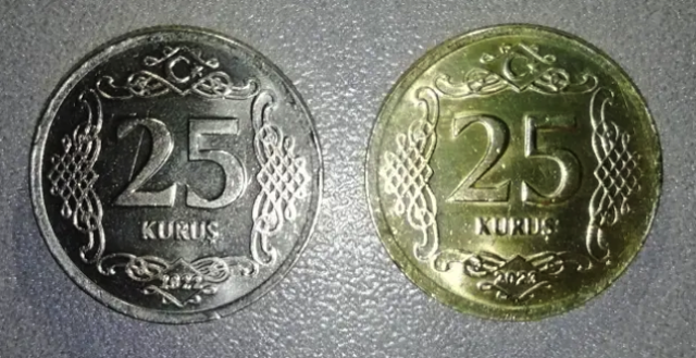 Koleksiyoncular özellikle bu 25 kuruşu arıyor! Ceplerinizi kontrol edin, değerini duyanların dudağı uçukladı - Resim: 0