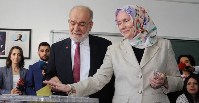 Temel Karamollaoğlu'nun dayısı CHP senatörü çıktı! Eşi Ayşe Karamollaoğlu için ajan denmiş - Resim: 4