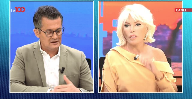 Sürekli estetik yaptıran Ajda Pekkan'ın son hali sosyal medyanın diline düştü! - Resim: 2