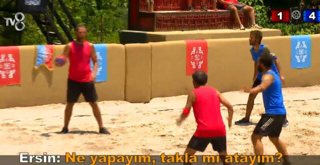 TV8 Survivor''da ödül oyunu sonrası ünlüler takımında ortalık karıştı - Resim: 2