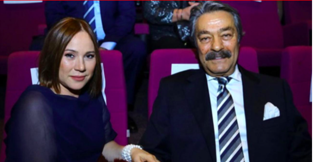 Kadir İnanır hiç evlendi mi eşi var mı Kadir İnanır Julide Kural ile evli mi? - Resim: 0