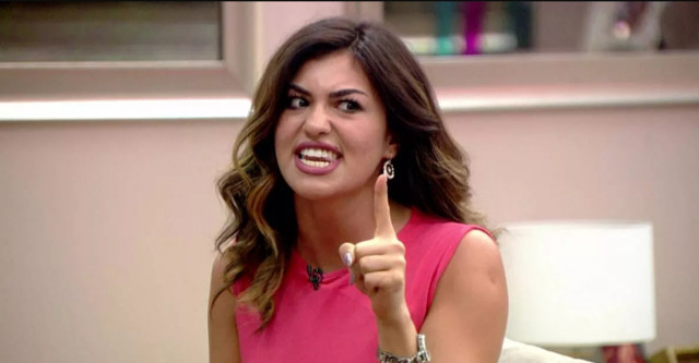 Kısacık şortuyla kalça dansı yaptı! Kısmetse Olur'un Cansel'ine yorum yağdı: "Masum güzellikten eser yok" - Resim: 0