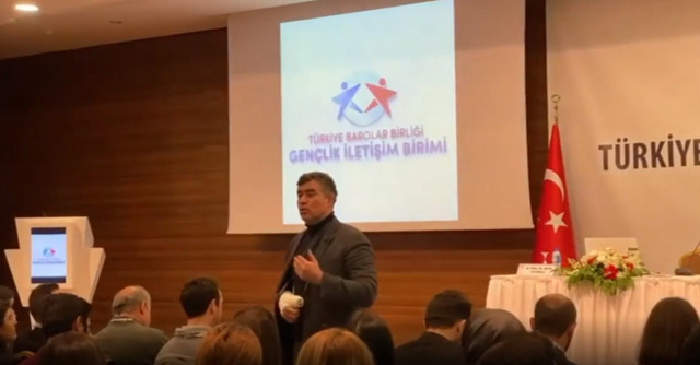 Metin Feyzioğlu'ndan kötü haber! Kolunda sargılarla çıktı - Resim: 0