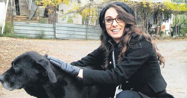 Platonik aşk cinayeti davasında komşusu anlattı: Son nefesinde annemin yanında olayım - Resim: 0