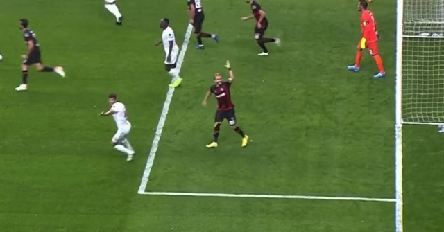 Beşiktaşlıları çileden çıkaran pozisyon! Penaltı mı değil mi? - Resim: 1