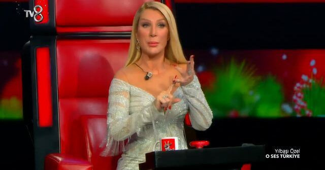 Seda Sayan Ezgi Eyüboğlu'nu övdü eski eşi Kaan Yıldırım'ın sevgilisi Hadise'yi seçti - Resim: 3