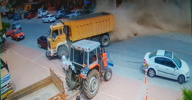 Kayseri'de freni boşalan hafriyat kamyonu dehşet saçtı - Resim: 0