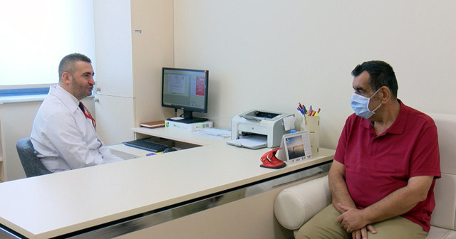 Kusma şikayetiyle hastaneye gitti karnından çıkarıldı doktor çok nadir görülen bir vaka dedi - Resim: 0