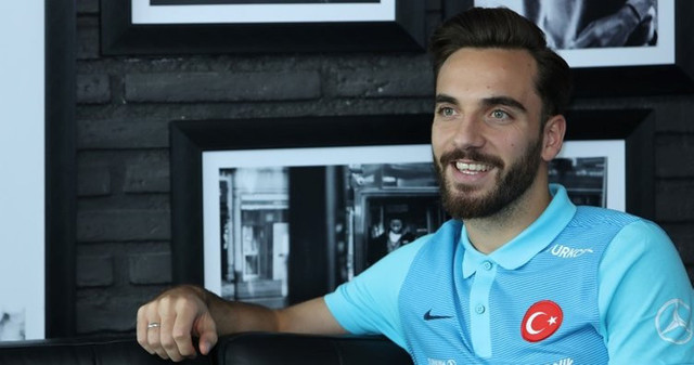 Yönetime isim verdi! İşte Lucescu'nun ilk transferi - Resim: 0