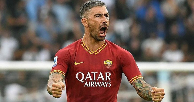 Ali Koç Kolarov transferini bitiremedi kaçan balık büyük oldu - Resim: 0