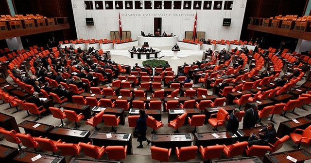 Ali İhsan Yavuz ve 200 milletvekili arabuluculuk sınavına girdi - Resim: 0