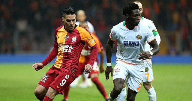 Beşiktaş'ta gündem Yunus Mallı ve Fabrice N'Sakala - Resim: 0