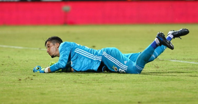 Ersun Yanal Alper Boğuşlu'dan memnun değildi bileti kesildi - Resim: 0