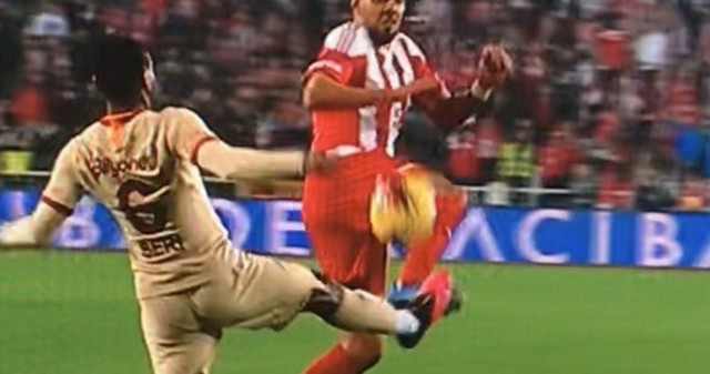 Seri: Penaltı olduğunu düşünmüyorum - Resim: 0