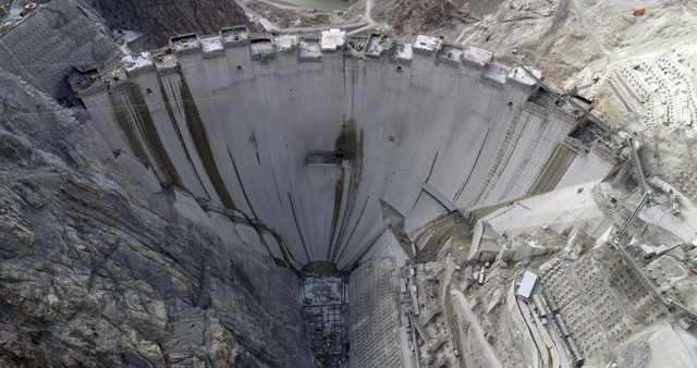 Yusufeli Barajı'nın gövde yüksekliğinde 244 metreye ulaşıldı - Resim: 0