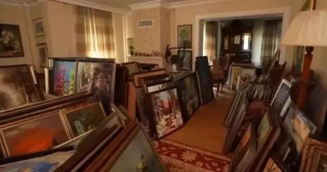 Halil Ergün muhteşem villasıyla şaşırttı! Bakın usta sanatçı nasıl bir evde yaşıyor - Resim: 3