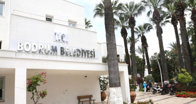 Bodrum Belediyesi tabelasına T.C. ibaresi yeniden eklendi - Resim: 0