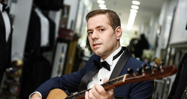 Engin Nurşani aslen nereli eşi Dilek  Nurşani kimdir? - Resim: 1