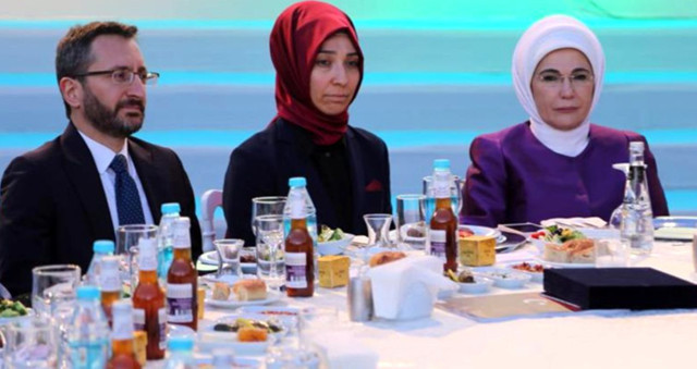 Fahrettin Altun kimdir aslen nereli Fahrettin Altun yaşı kaç? - Resim: 1