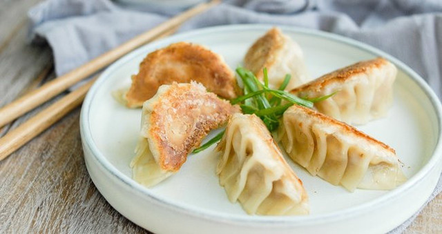 Gyoza Çin mantısı tarifi farklı bir lezzet arıyorsanız... - Resim: 1