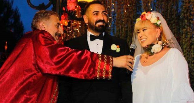 Zerrin Özer teşekkür etmişti! Seren Serengil 2.Sayfa sunucuları Müge ve Gülşen'e ateş püskürdü - Resim: 1