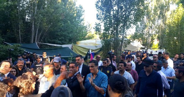 ODTÜ'ye polis girdi! Protestocu öğrencilere müdahale - Resim: 2