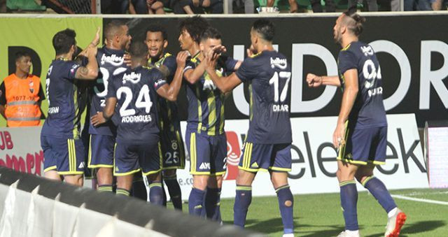Fenerbahçeli yıldızlara Alanyaspor maçında tepki yağdı - Resim: 4