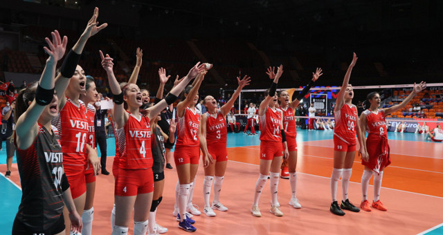 'Filenin Sultanları' Hollanda'yı yenerek Avrupa Şampiyonası'nda bronz madalya kazandı - Resim: 0