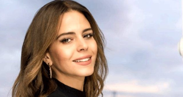 Simge Sağın'ın yeni imajı takipçilerini büyüledi - Resim: 3