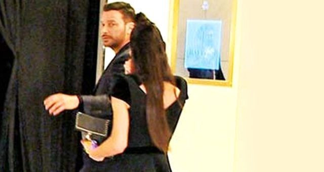 Düğünde birbirlerine girdiler Burcu Kıratlı Sinan Akçıl'a 'maymun' dedi! - Resim: 4