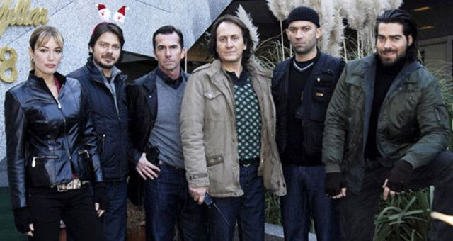 2 ayrılık birden geldi seyirci şok oldu! Arka Sokaklar'da 15 yıldır oynuyorlardı - Resim: 1