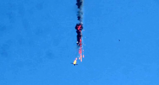 Esed'e ait Rus yapımı savaş uçağı düşürüldü! İşte o görüntüler - Resim: 0