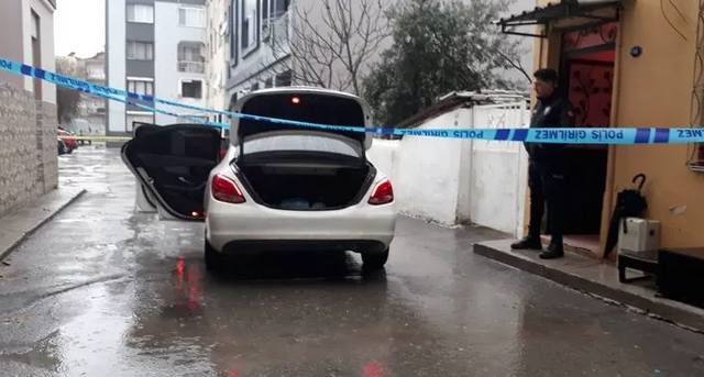 MHP’li Başkana İzmir'de silahlı saldırı! Ağır yaralandı - Resim: 0