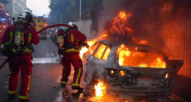 Fransa'da ortalık karıştı: Soğaka çıkma yasağı ilan edildi! - Resim: 1